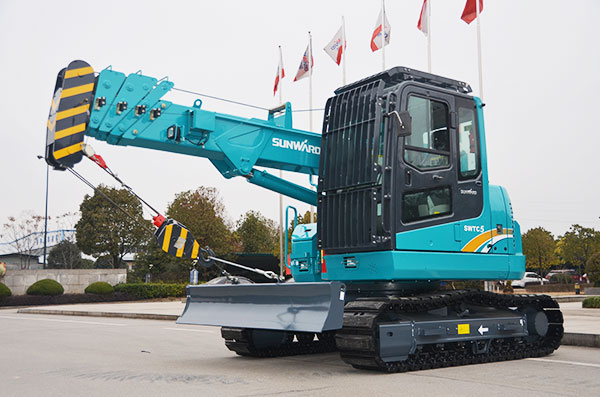 SWTC5伸缩臂履带起重机获欧盟市场“护照”