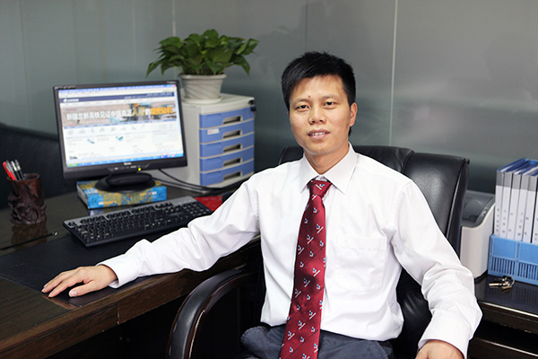 喜讯：山河智能朱建新荣获《长沙年鉴》2015年度十大人物奖