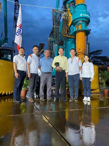 山河智能在新加坡举办新品发布会