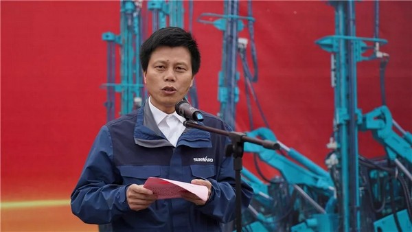 进军南非高端矿山市场！山河智能凿岩设备批量发车