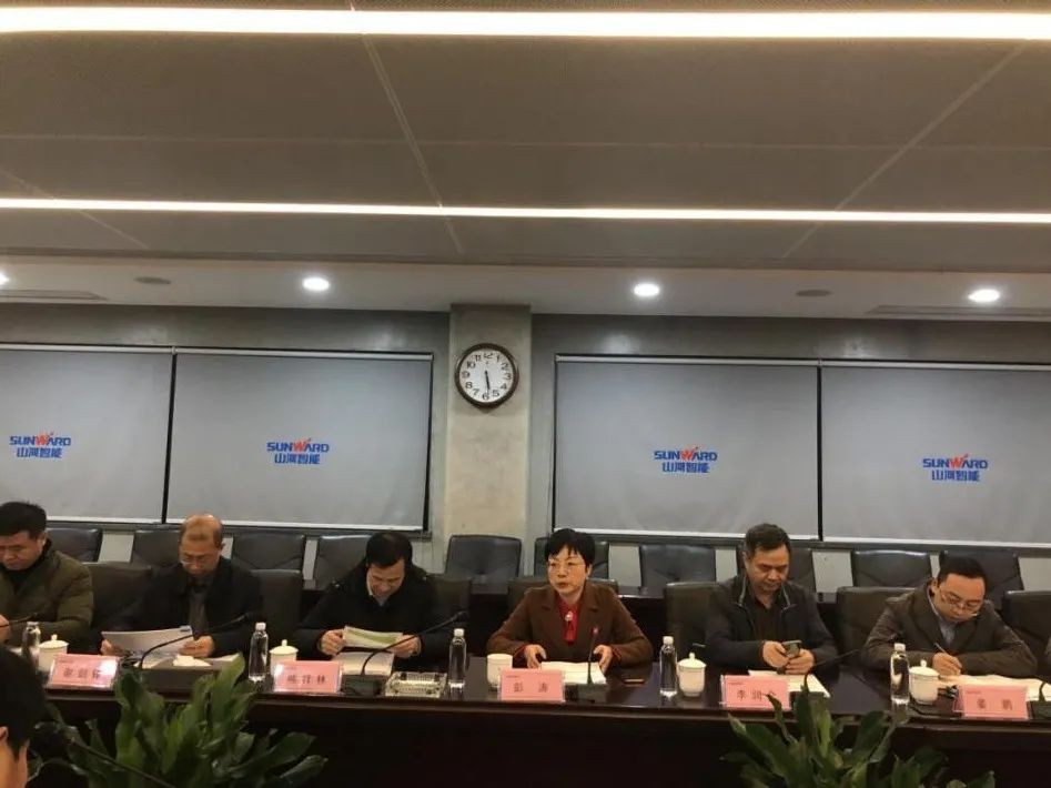 省工信厅副厅长彭涛一行调研山河智能