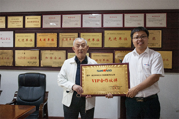 创富故事:合作十一年,赞叹山河产品经久耐用