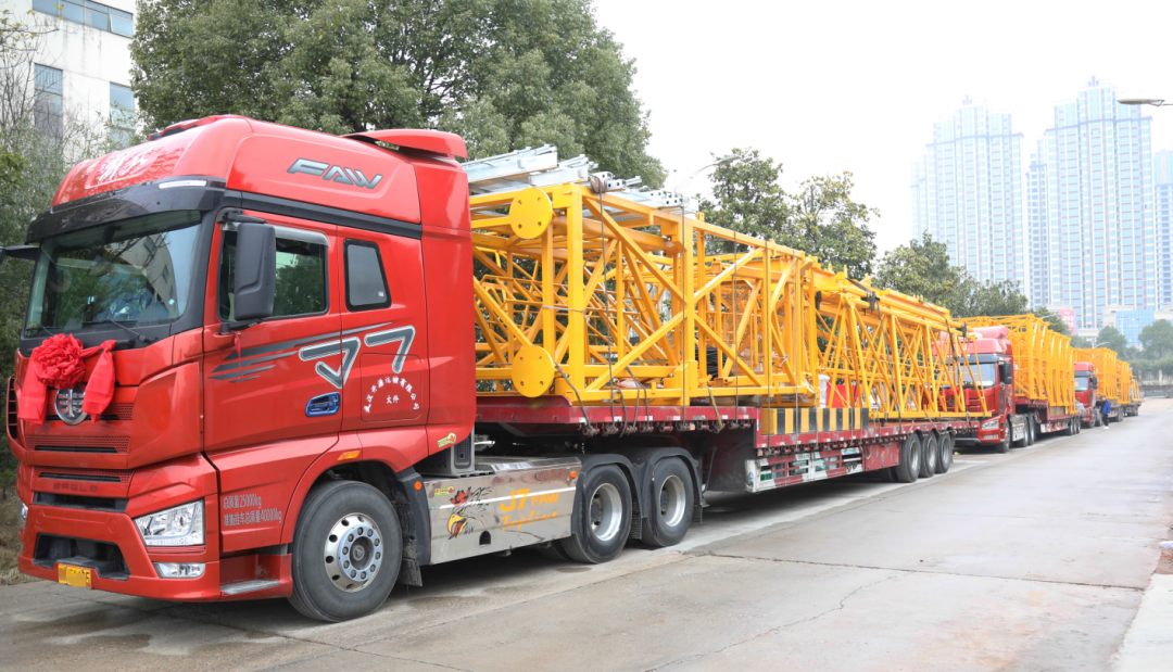 “虎”力全开!山河江麓开门红发货仪式隆重举行