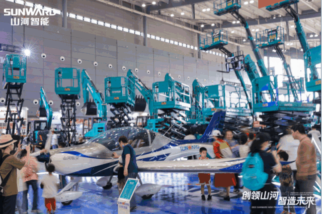 闪耀2023 CICEE！看山河智能“明星产品”有多“炫”