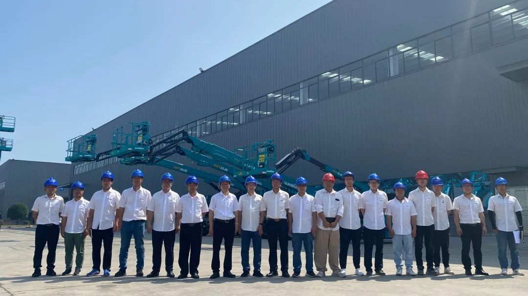 新能源家族再添“新丁”！山河智能三款电动臂式高空作业平台齐下线