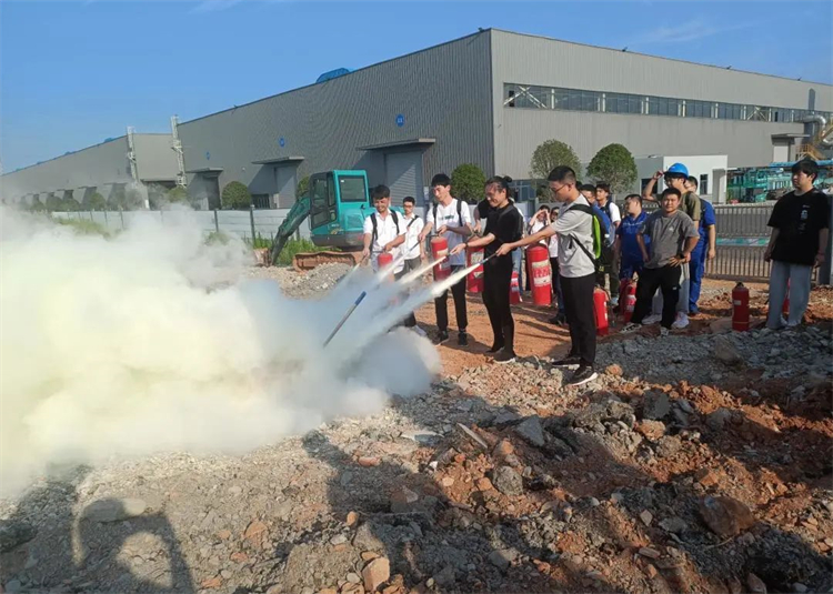 奔赴热爱，山河智能2023届“智动力”正式报到！