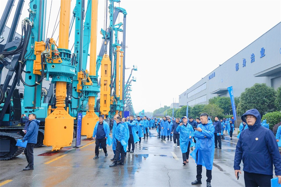 创新引领价值，理想成就未来！山河智能25周年庆典暨全球客户节隆重举办