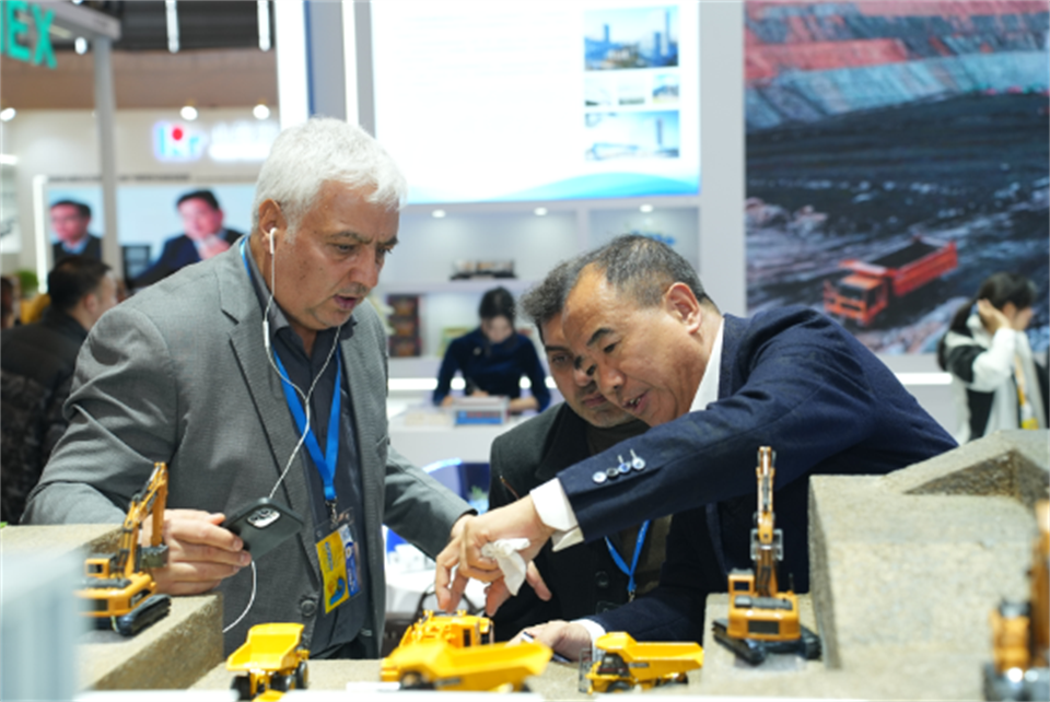 智造空间，价值共生！广州山河精彩亮相2024上海宝马展