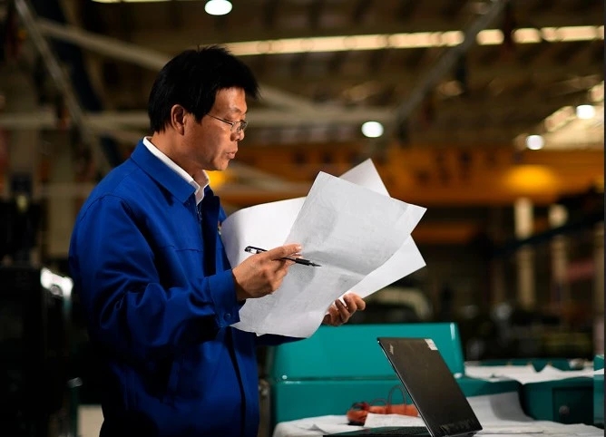 全省表彰!张大庆荣获“湖南省劳动模范”称号