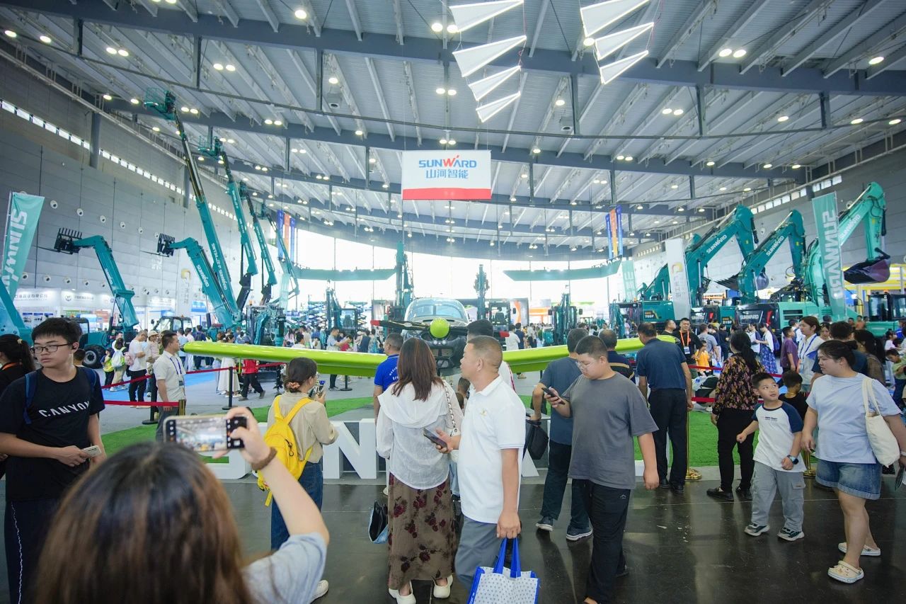 2025 CICEE | 圆满收官!山河智能展区亮点精彩回顾