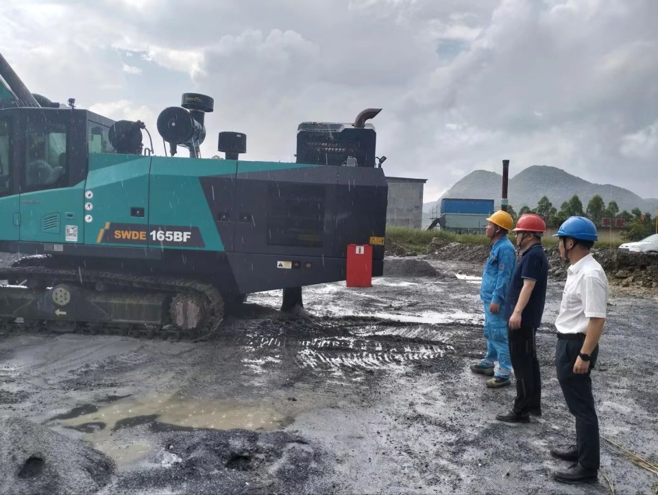 跨越山河万里 智启服务新程——山河矿岩“服务万里行”活动走进海螺水泥