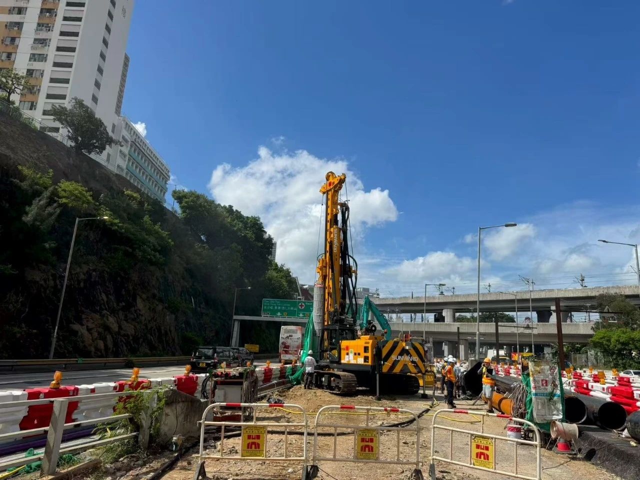 硬核首秀！山河智能SWDTH800大直径潜孔锤钻机进击香港市场